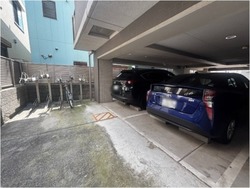 スパシエ新中野カステール 建物画像1
