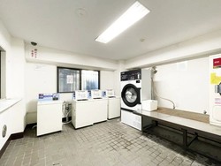 ライオンズマンション三鷹さくら通り 建物画像1
