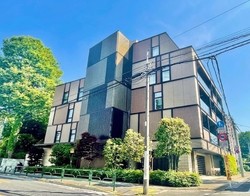 ローレルコート杉並松庵 建物画像1