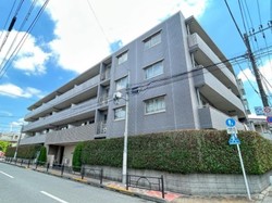 中村橋南パーク・ホームズ 建物画像1