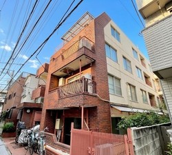 センチュリーマンション根津 建物画像1