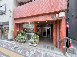 ライオンズマンション浅草公園 建物画像1