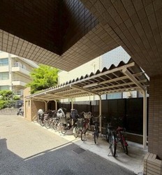 ナイスアーバン新中野 建物画像1