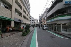 フィールA渋谷 建物画像1