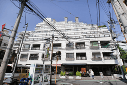 赤坂パインクレスト 建物画像1