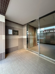 プレミアムキューブジー三軒茶屋 建物画像1