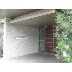クレヴィア駒沢大学 建物画像1
