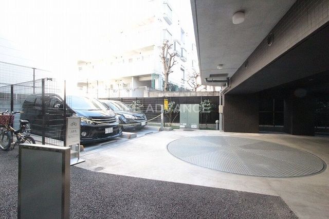 ズーム恵比寿 駐車場