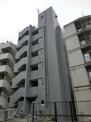 ドルチェ新宿壱番館 建物画像1