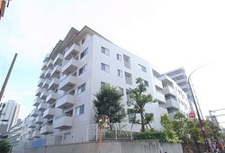 APAガーデンズ新宿戸山公園 建物画像1