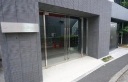 ル・リオン西新宿 建物画像1