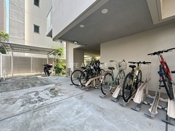 ライオンズ早稲田ミレス 建物画像1