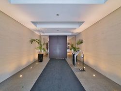 ビーコンタワーレジデンス 建物画像1