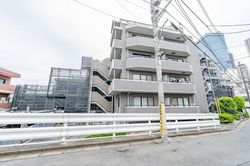 ライオンズマンション中野坂上シティ 建物画像1