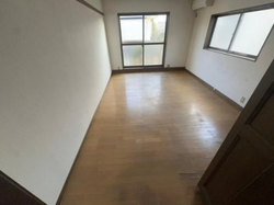 世田谷区成城８丁目　中古一戸建て　20,000万円　 建物画像1