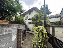 中野区若宮１丁目　中古一戸建て　15,000万円　　 建物画像1