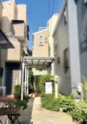 世田谷区三宿２丁目　中古一戸建て　9,498万円　　 建物画像1