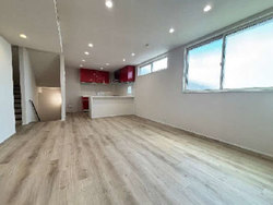 世田谷区等々力８丁目　中古一戸建て　15,480万円　　 建物画像1