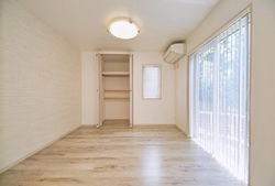 新宿区中井２丁目　中古一戸建て　11,880万円　　 建物画像1