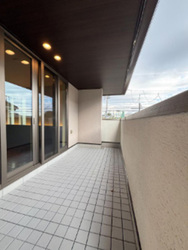 杉並区今川４丁目　中古一戸建て　18,800万円　　　 建物画像1