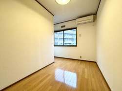 渋谷区幡ヶ谷３丁目　中古一戸建て　9,480万円　 建物画像1