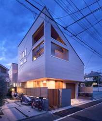 杉並区上荻３丁目　新築一戸建て　19,980万円　 建物画像1