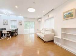 世田谷区上用賀　中古一戸建て　18,200万円　　 建物画像1