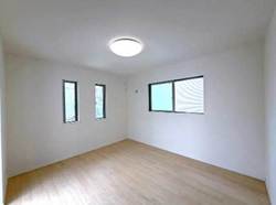 世田谷区給田４丁目　中古一戸建て　9,490万円　 建物画像1