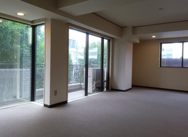 物件画像 クラウン青山 3階